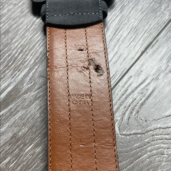 Elegant Women's Black and Brown Belt Set - Picture 7 of 16